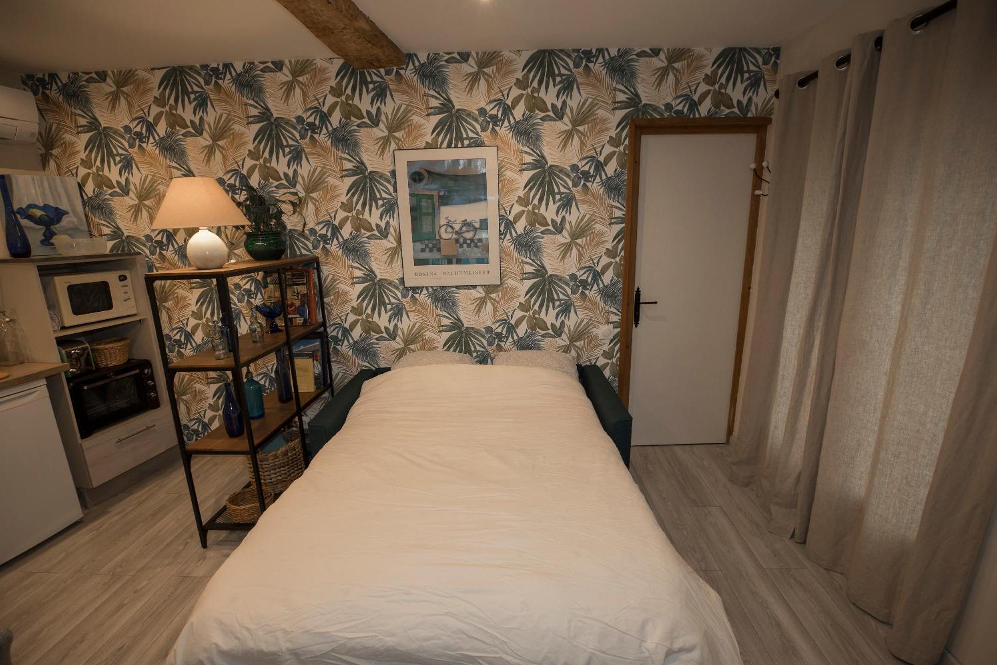 Agreable Logement Independant Avec Veranda Вьен Экстерьер фото
